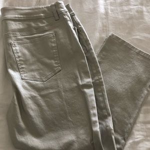 Chico Platinum Cropped Jean…